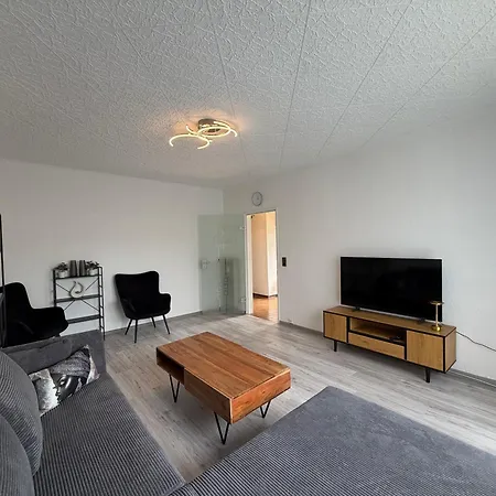 3-zimmer-ferienwohnung Am Terrasse&parkplatz Apartment